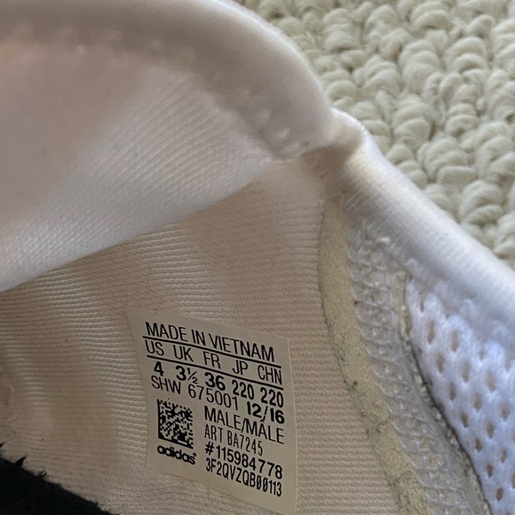 Adidas NMD Sneaker - Picture 3 of 3